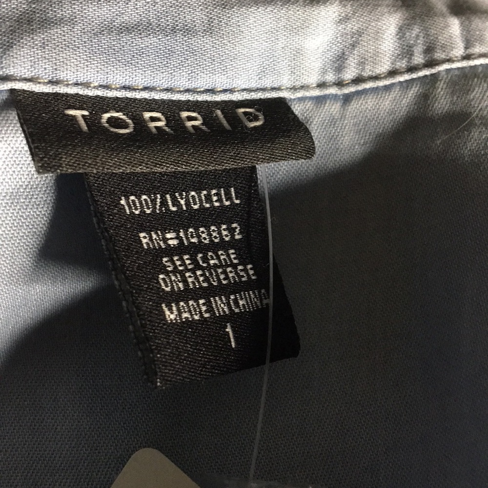 TORRID TOP - Picture 6 of 6